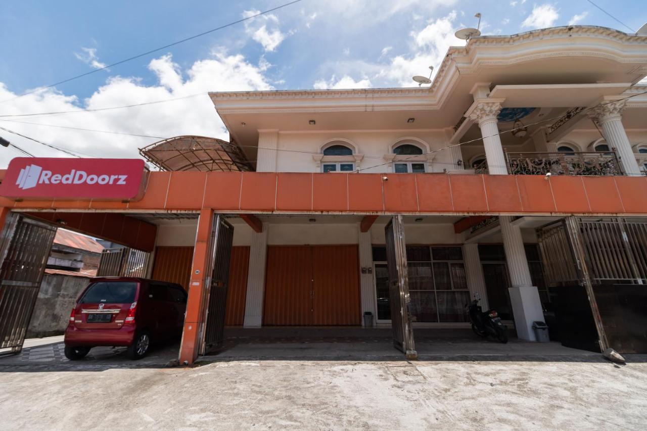Reddoorz Syariah Near Pasar Aur Kuning Hotel Bukittinggi Exterior photo
